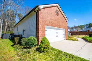 108 Hunter Way, Carrollton, GA 30116 - Photo 7