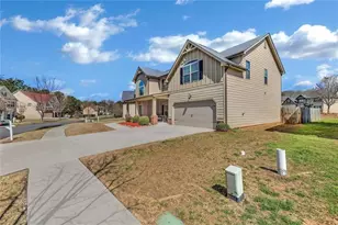 4548 Woodgate Hill Trail, Snellville, GA 30039 - Photo 3