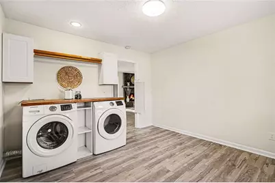 3678 Hembree Lane, Marietta, GA 30062 - Photo 11