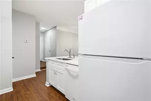 1575 Ridenour Parkway NW, Kennesaw, GA 30152 - Photo 7