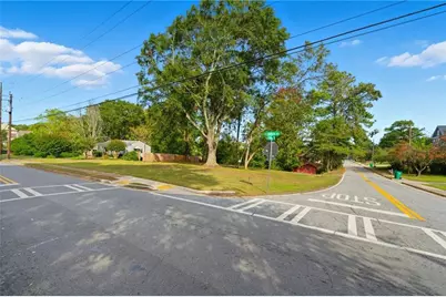 1461 Hawthorne Avenue SE, Smyrna, GA 30080 - Photo 7