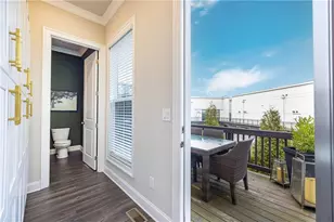 1815 La Dawn Ln NW, Atlanta, GA 30318 - Photo 15