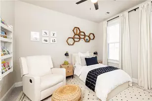 1815 La Dawn Ln NW, Atlanta, GA 30318 - Photo 25