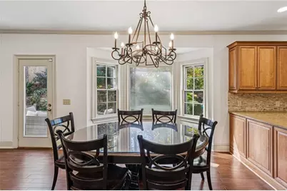 5460 E Idlewood Lane, Atlanta, GA 30327 - Photo 29