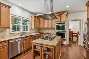 5460 E Idlewood Ln, Atlanta, GA 30327 - Photo 23