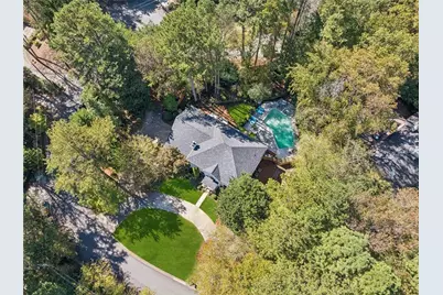 5460 E Idlewood Lane, Atlanta, GA 30327 - Photo 7