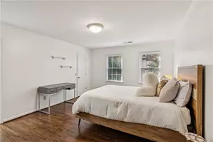 5460 E Idlewood Ln, Atlanta, GA 30327 - Photo 43