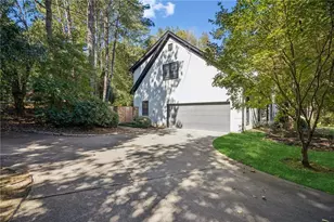 5460 E Idlewood Ln, Atlanta, GA 30327 - Photo 67