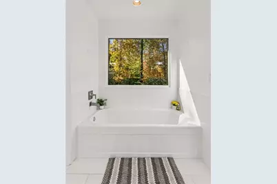 5460 E Idlewood Lane, Atlanta, GA 30327 - Photo 35