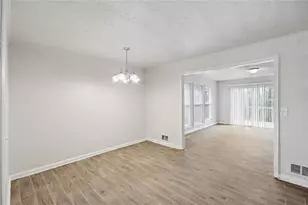 33 Skyline Dr SE, Cartersville, GA 30120 - Photo 11