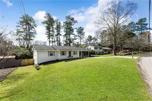 526 Concord Ln SE, Smyrna, GA 30082 - Photo 3