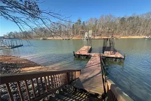 3176 Deepwater Dr, Gainesville, GA 30506 - Photo 3