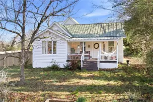 314 Holley St, Demorest, GA 30535 - Photo 5