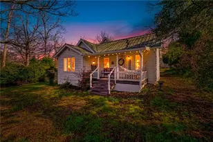 314 Holley St, Demorest, GA 30535 - Photo 1