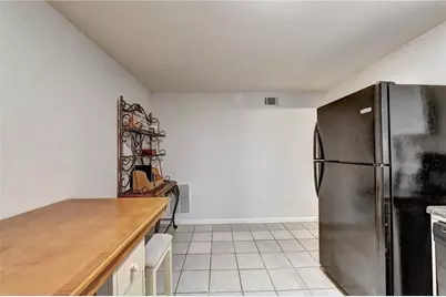 6490 Tuggle Drive, Buford, GA 30518 - Photo 7