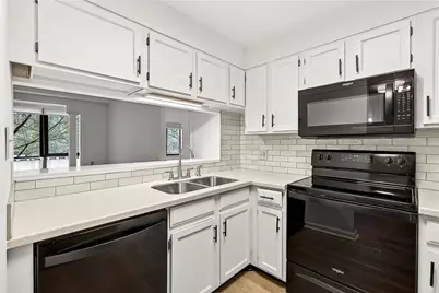 1800 Clairmont Lake #A227, Decatur, GA 30033 - Photo 13