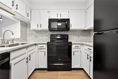 1800 Clairmont Lake #A227, Decatur, GA 30033 - Photo 11