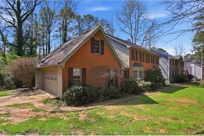 315 Spindletree Trace, Roswell, GA 30076 - Photo 3