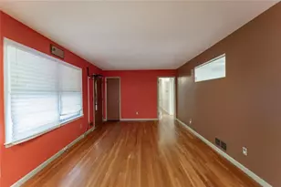 4260 Bingham Ct, Stone Mountain, GA 30083 - Photo 5