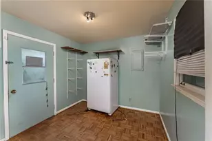 4260 Bingham Ct, Stone Mountain, GA 30083 - Photo 15