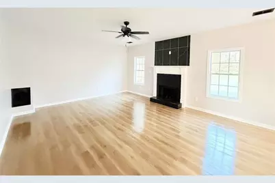 353 Madison Avenue, Hampton, GA 30228 - Photo 9