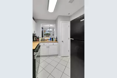 2410 Cumberland Court SE, Smyrna, GA 30080 - Photo 7