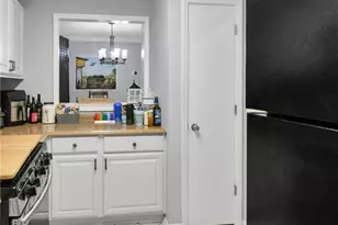 2410 Cumberland Ct SE, Smyrna, GA 30080 - Photo 7