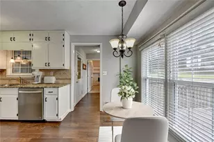 2325 Sussex Ct, Snellville, GA 30078 - Photo 15