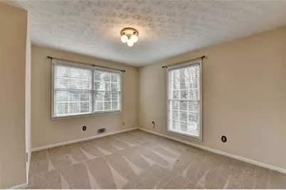 2325 Sussex Court, Snellville, GA 30078 - Photo 19