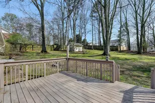 2325 Sussex Ct, Snellville, GA 30078 - Photo 29
