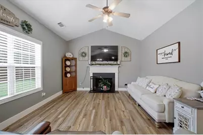 119 Arbor Chase Parkway, Rockmart, GA 30153 - Photo 11