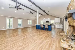 3625 Pointer Rd, Loganville, GA 30052 - Photo 9