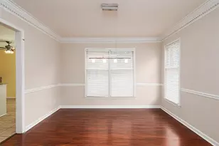 8950 Carroll Manor Dr, Sandy Springs, GA 30350 - Photo 11