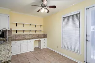 8950 Carroll Manor Dr, Sandy Springs, GA 30350 - Photo 17