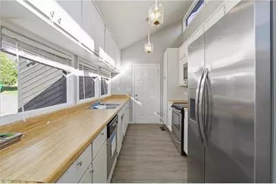 5309 Golfcrest Circle, Stone Mountain, GA 30088 - Photo 15