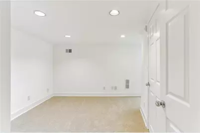 869 Briarcliff Road NE #B25, Atlanta, GA 30306 - Photo 15