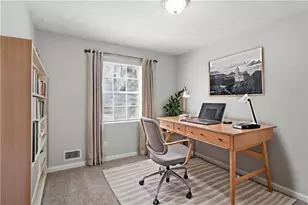 8822 Ashwood Dr, Riverdale, GA 30274 - Photo 5