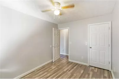 5559 Strathmoor Manor Circle, Lithonia, GA 30058 - Photo 13