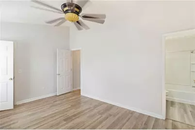 5559 Strathmoor Manor Circle, Lithonia, GA 30058 - Photo 17