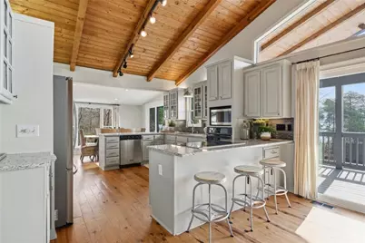 4255 Sinclair Shores Road, Cumming, GA 30041 - Photo 5