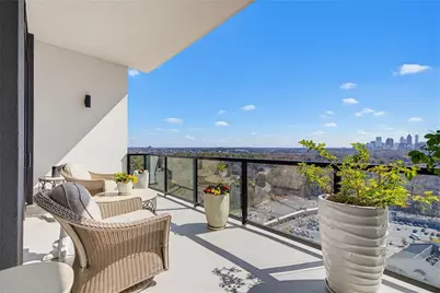 2425 Peachtree Road NE #1704, Atlanta, GA 30305 - Photo 21