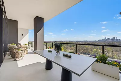 2425 Peachtree Road NE #1704, Atlanta, GA 30305 - Photo 19