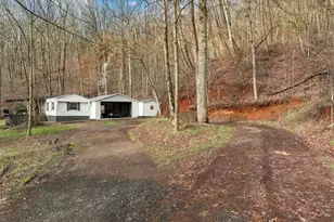 206 Oakridge Dr, Cleveland, GA 30528 - Photo 13