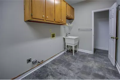 1030 Lake Haynes Drive NE, Conyers, GA 30012 - Photo 23