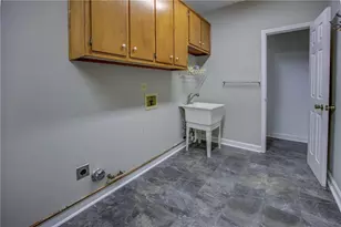 1030 Lake Haynes Dr NE, Conyers, GA 30012 - Photo 23