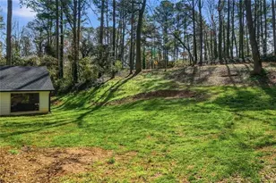 1562 Hillhaven Dr, Marietta, GA 30062 - Photo 39