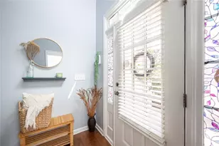 3940 Lake Pass Ln, Suwanee, GA 30024 - Photo 3