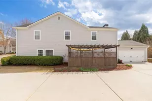 3940 Lake Pass Ln, Suwanee, GA 30024 - Photo 37