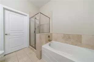 799 Hammond Dr, Atlanta, GA 30328 - Photo 25