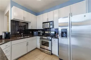 799 Hammond Dr, Atlanta, GA 30328 - Photo 11